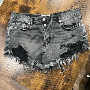 We the Free distressed jean short